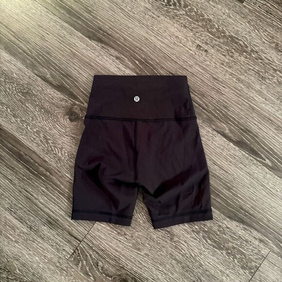 lululemon Align High-Rise Short 6" - Picture 3 of 4